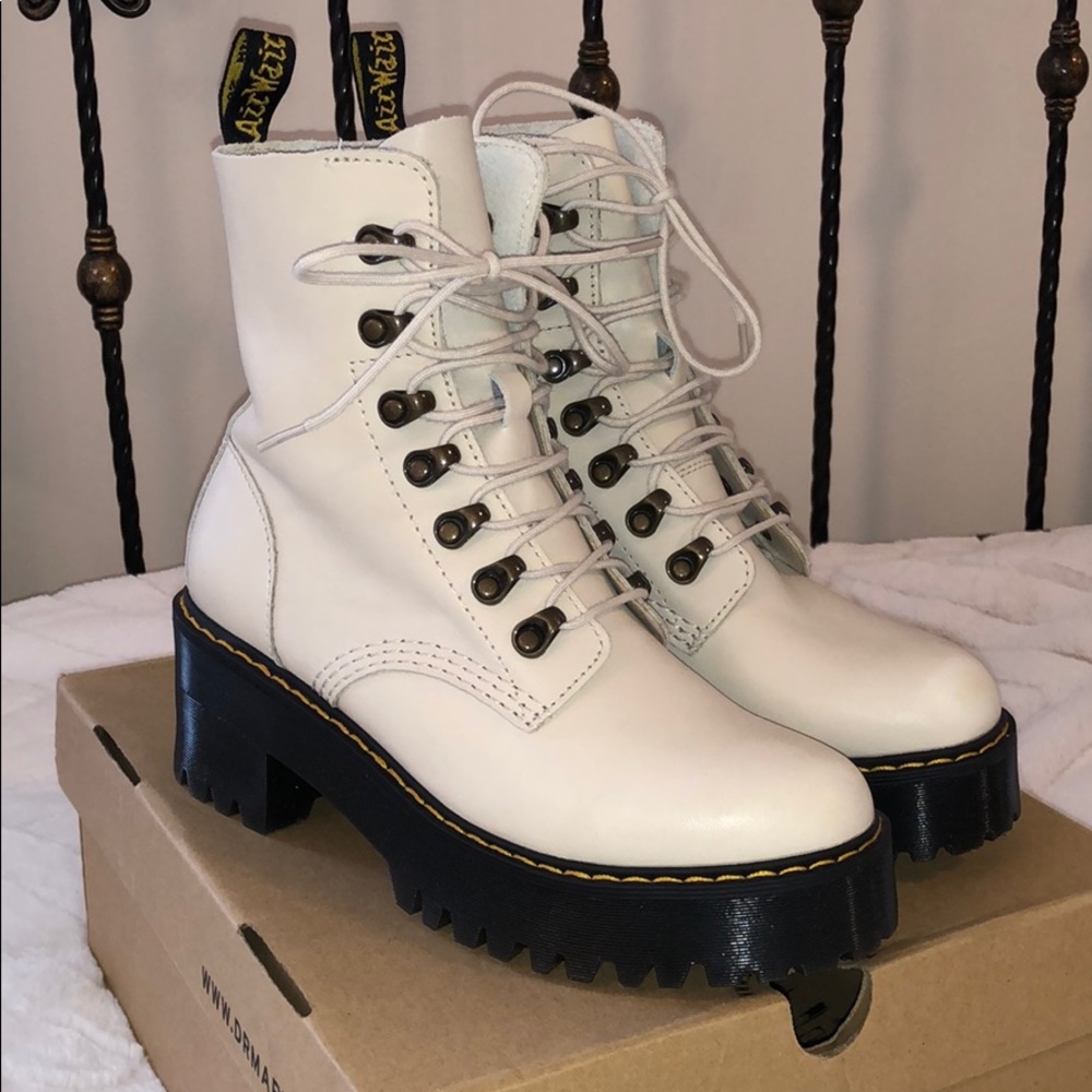 Doc Martens Leona Temperley boots in color Bone 7